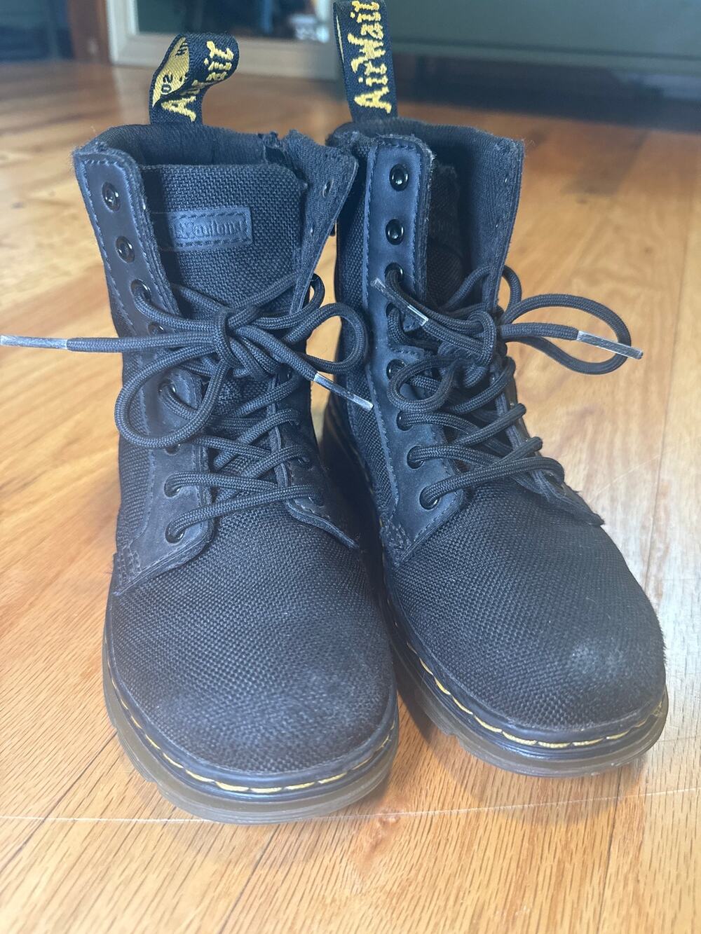 Dr Martens Combs Combat Boots Youth Sz 1 Black Canvas Side Zip Lace Up